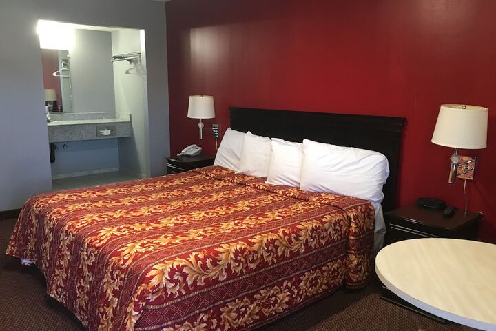 Room 42 of 51