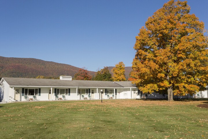 The Palmer House Resort an Ascend Collection Hotel