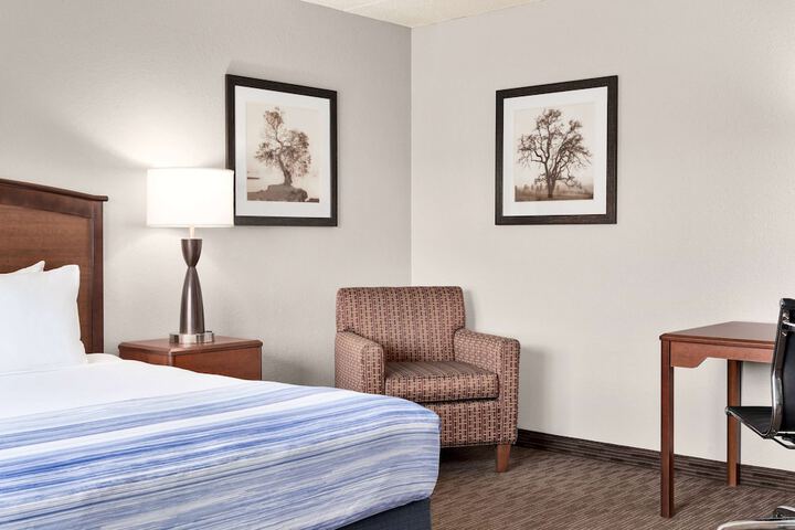 Room 18 of 50