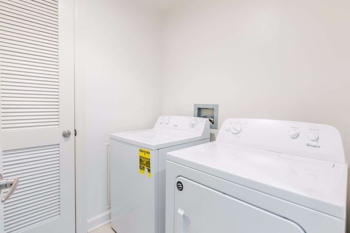 Room 65 of 187