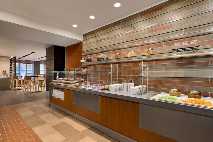 Breakfast/Coffee Service 106 of 127