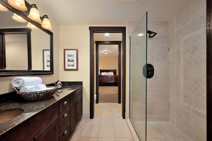 Room 114 of 250