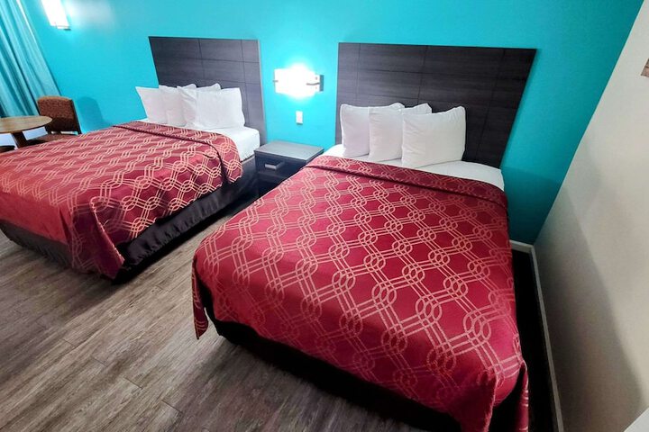 Room 28 of 37