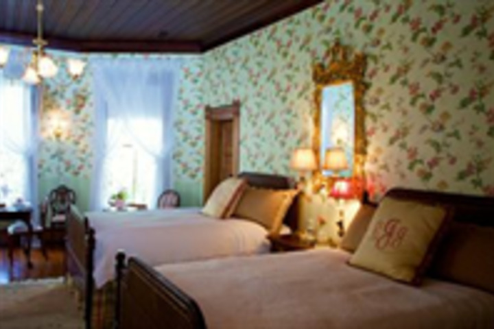 ROSEMARY INN BED & BREAKFAST