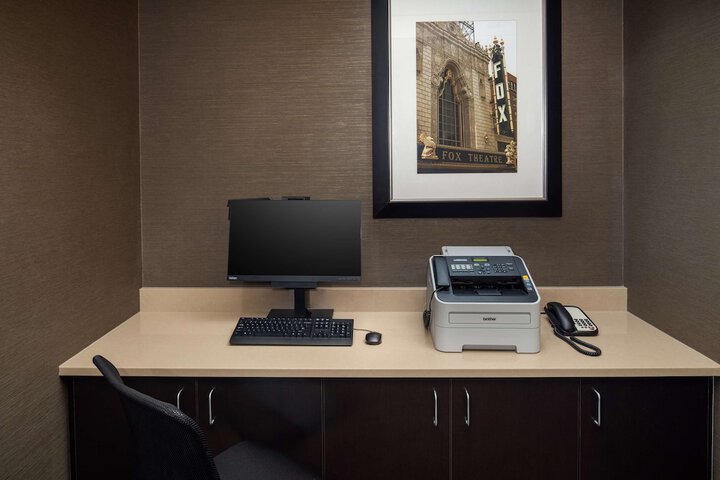 Business Center 47 of 47