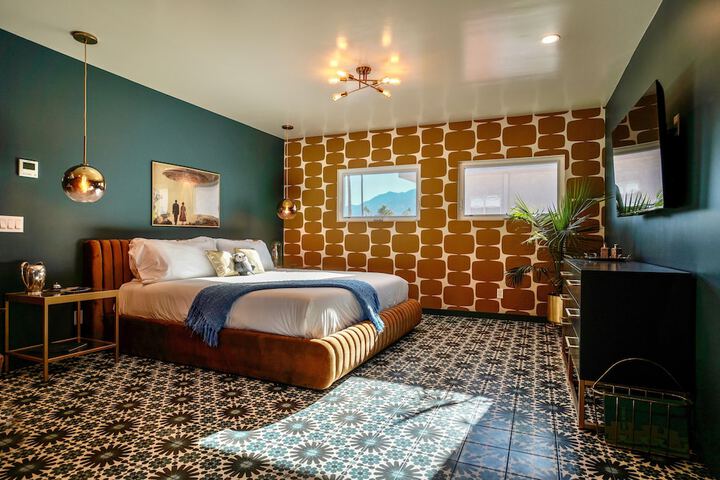 Room 37 of 41