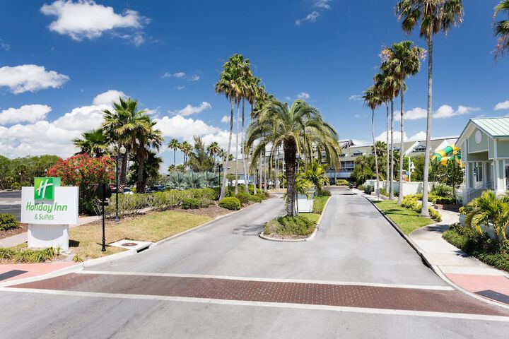 Holiday Inn & Suites Clearwater Beach S-Harbourside by IHG