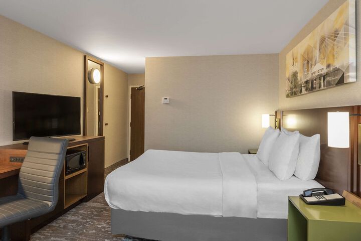 Room 12 of 49