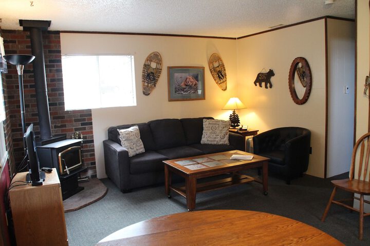 Room 38 of 175