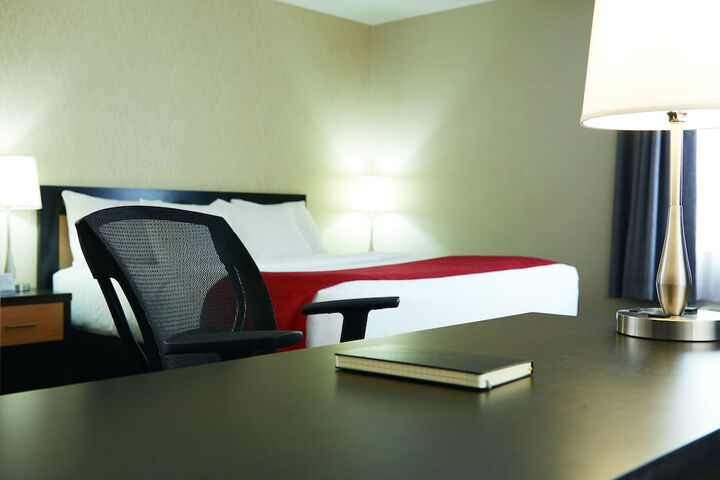Room 25 of 54