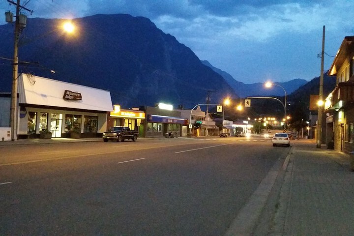 Hotel DeOro