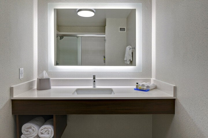 Holiday Inn Express Hotel & Suites Anderson-I-85 by IHG