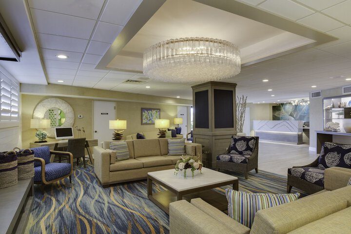 Nautilus Inn
