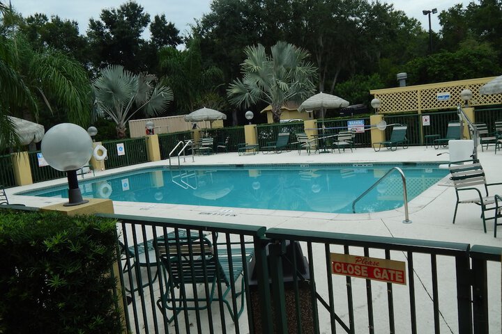 Pool 8 of 61