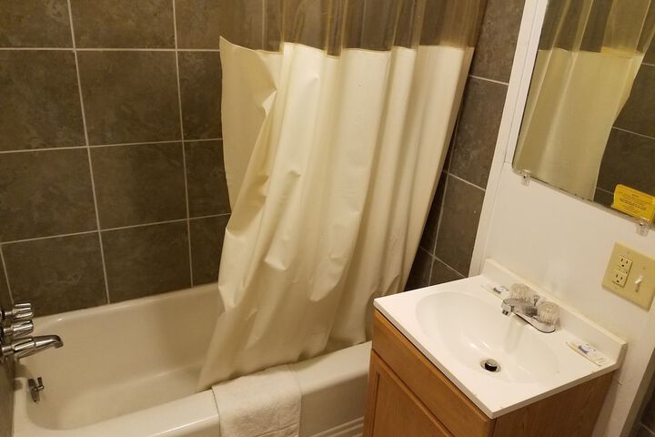 Room 21 of 29