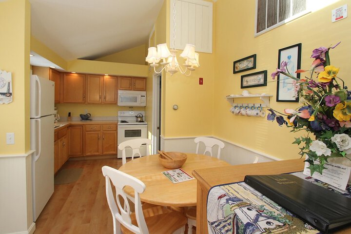 Room 4 of 56