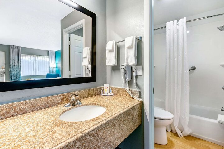 Comfort Inn Sun City Center - Ruskin - Tampa South