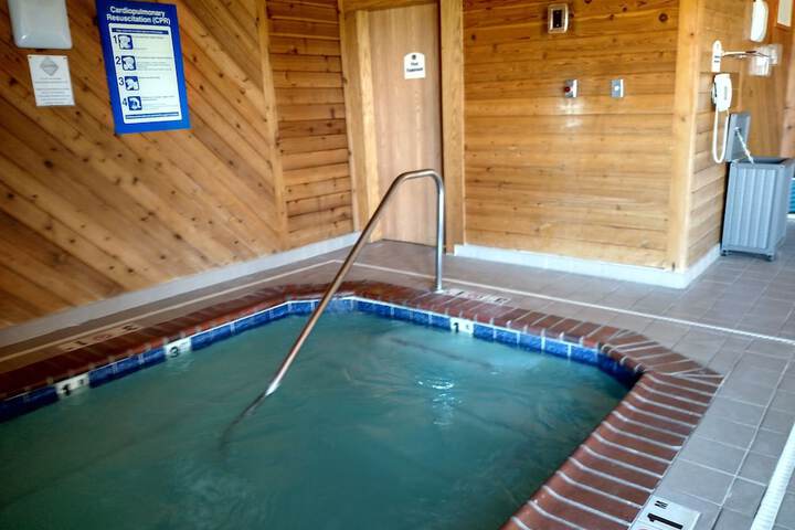 Spa 51 of 54