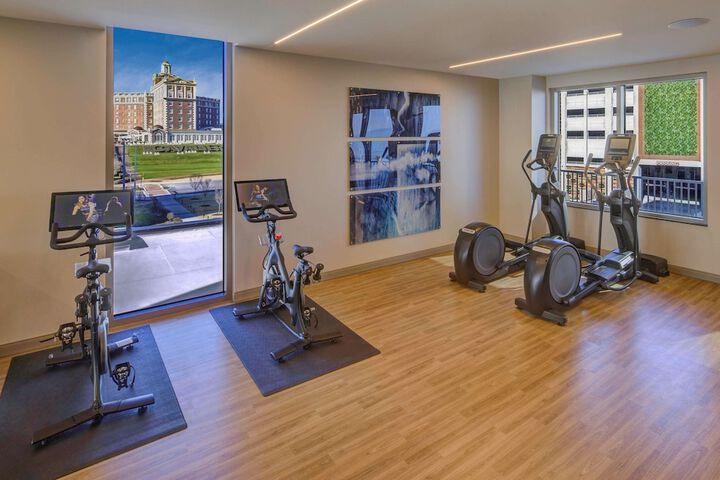 Embassy Suites by Hilton Virginia Beach Oceanfront Resort