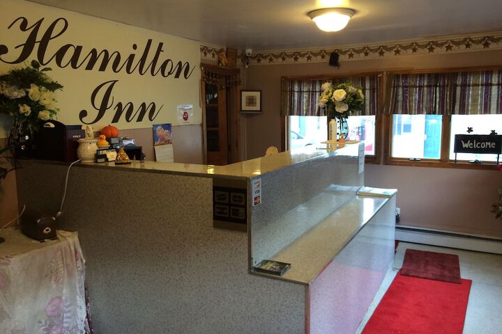 Hamilton Inn