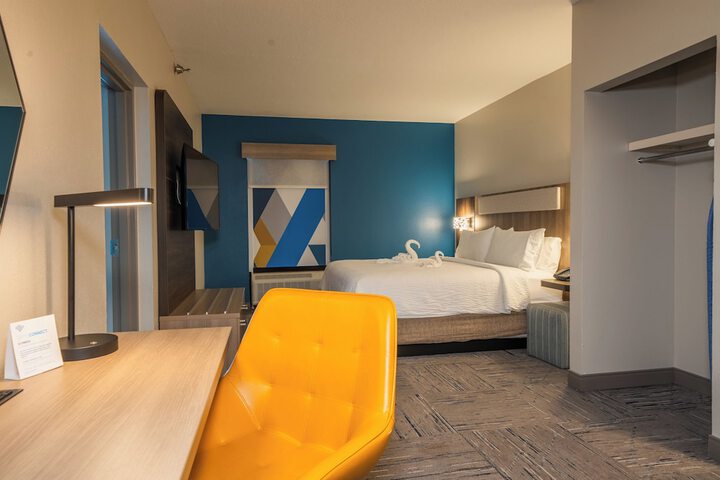 Room 54 of 89