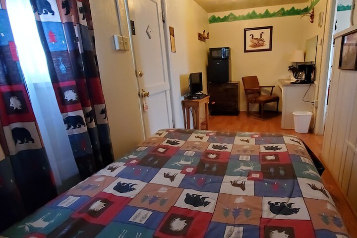 Room 49 of 72