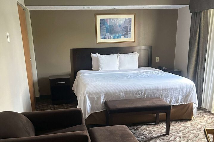 Room 25 of 52