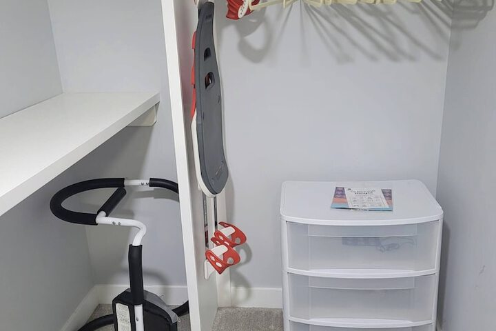 Luxurious Home Away From Home With Aircon