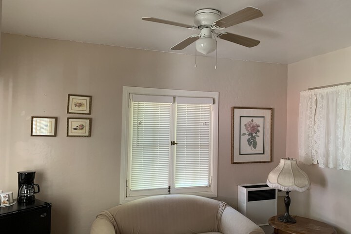 Room 78 of 116