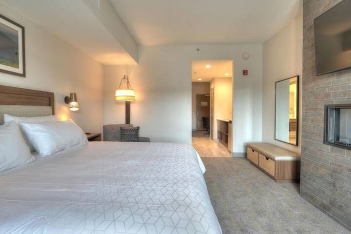 Room 89 of 107
