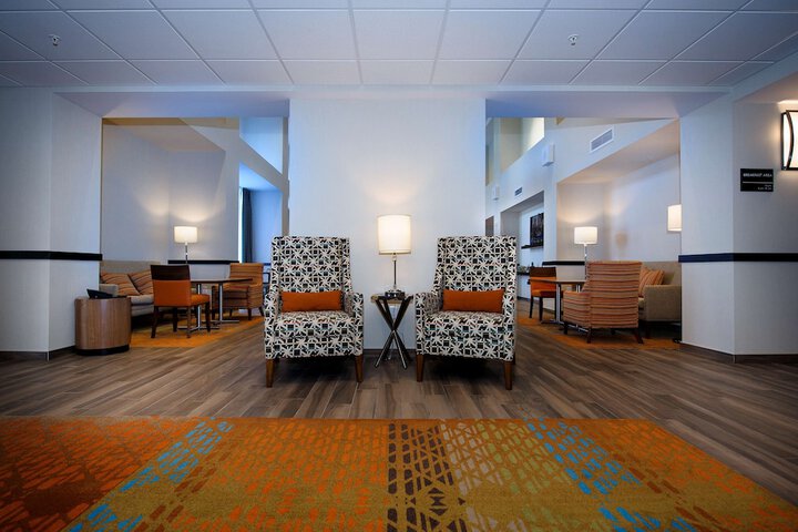 Hampton Inn & Suites by Hilton Truro
