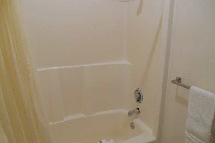 GuestHouse Enumclaw