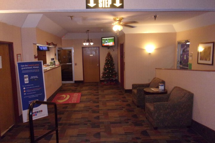 Econo Lodge Kent - Akron West