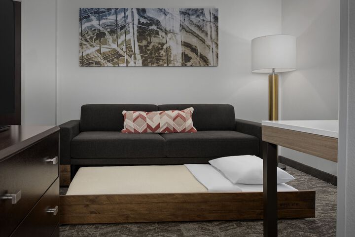 Room 35 of 52