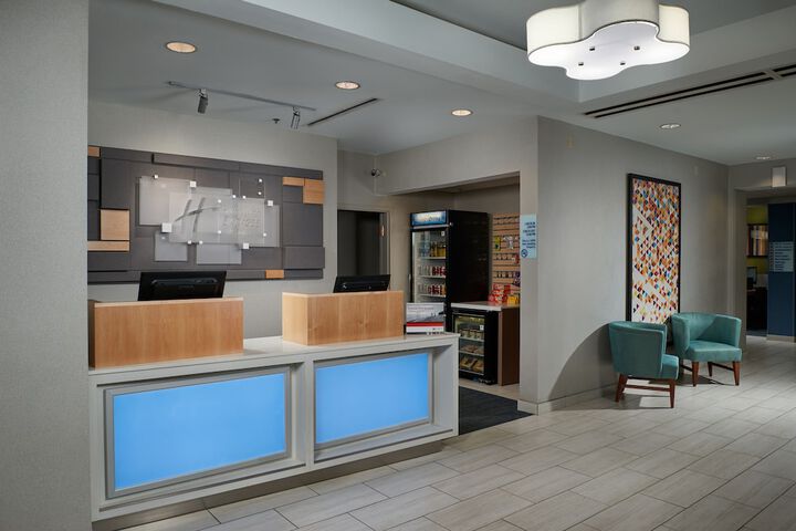 Holiday Inn Express & Suites Oxford by IHG