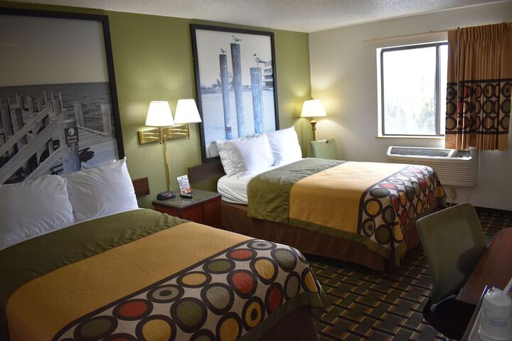Room 31 of 40