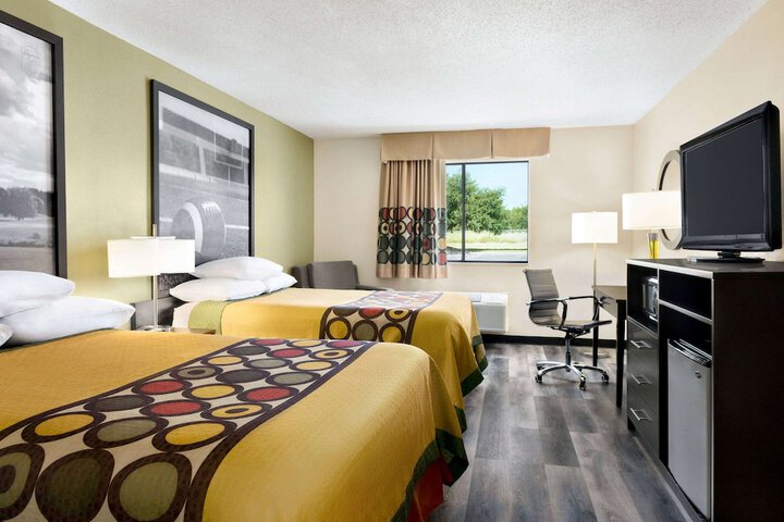 Room 20 of 29