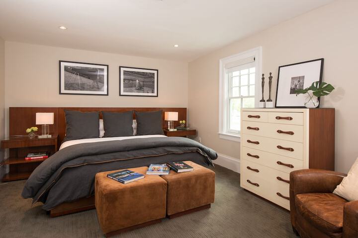 Room 42 of 63