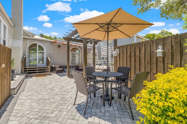 Terrace/Patio 43 of 46