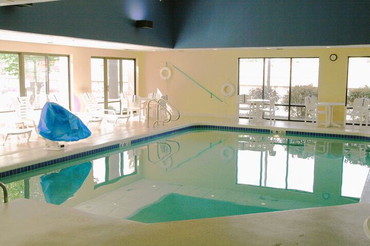 Pool 4 of 62