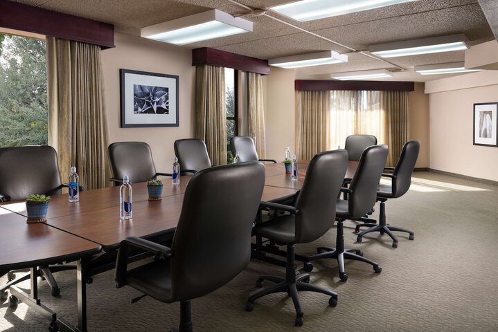 Embassy Suites by Hilton Tucson East