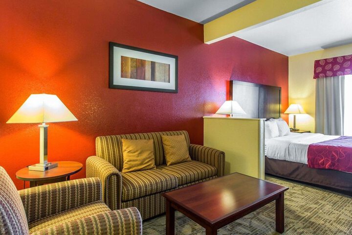 Room 15 of 26
