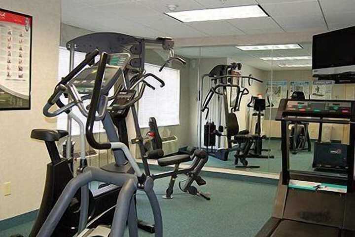 Comfort Inn & Suites Dayville - Killingly Industrial Park