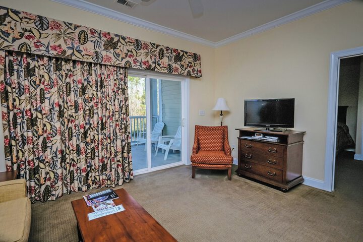 Litchfield Beach & Golf Resort
