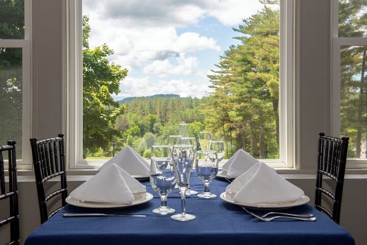 Dining 89 of 134