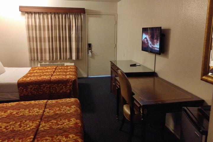 Room 41 of 53