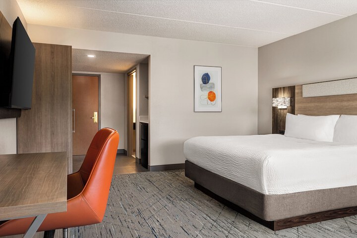 Room 18 of 55