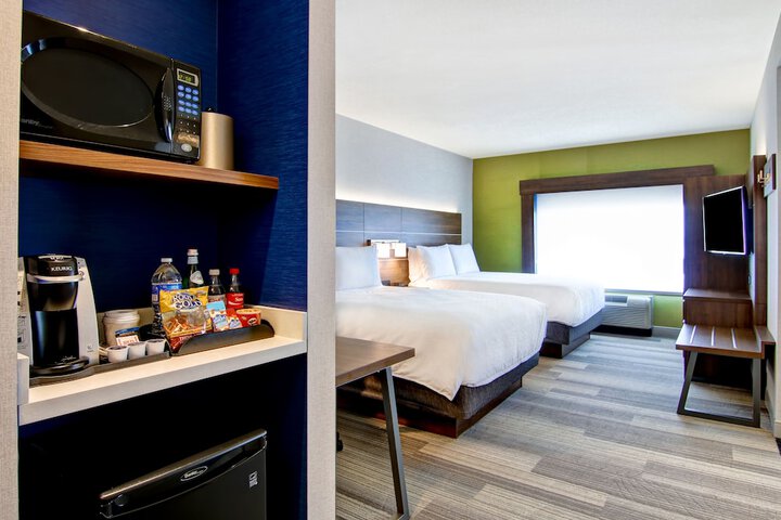 Room 47 of 69