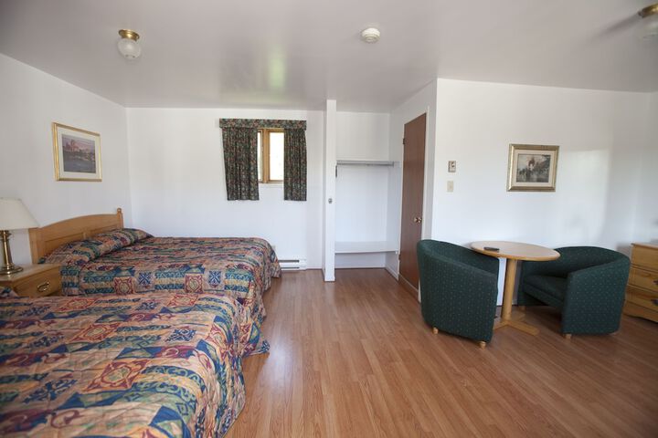 Room 11 of 35