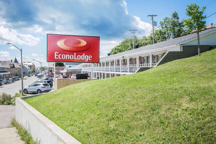 Econo Lodge